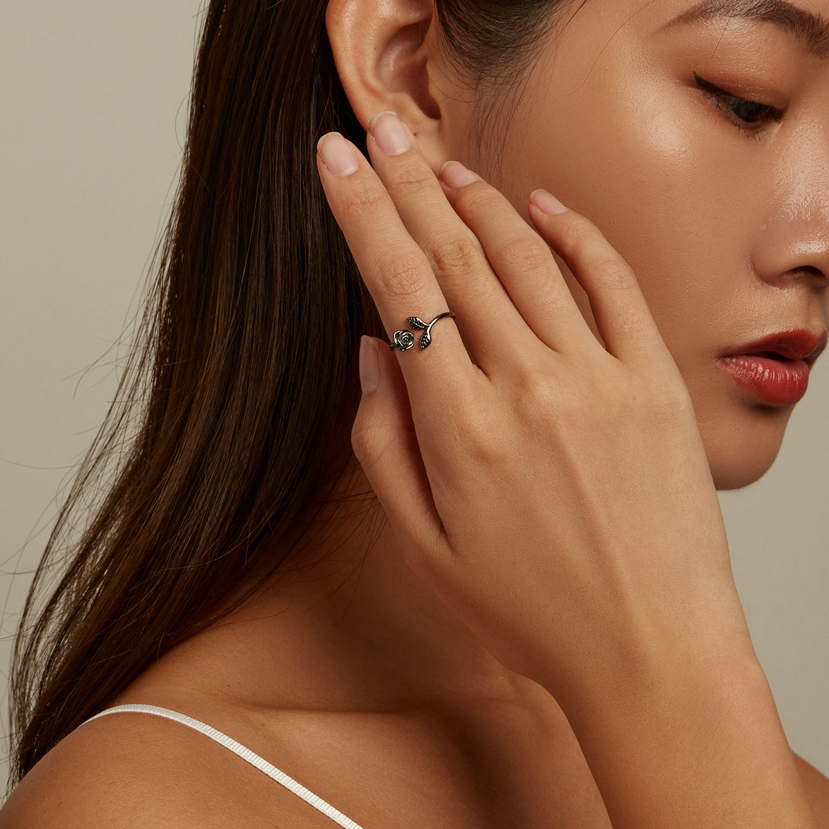 "Sylvory 925 Sterling Silver Midnight Rose Ring"