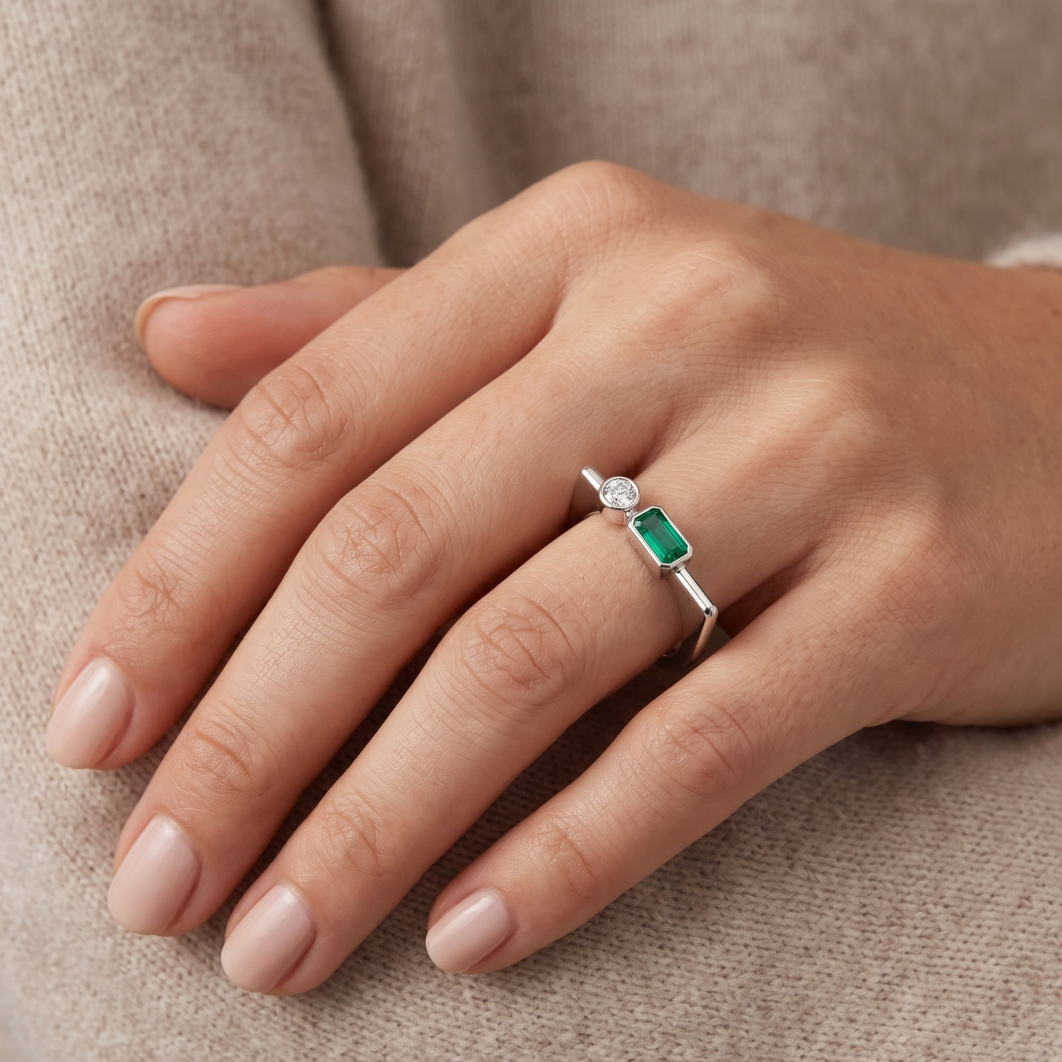 Silver Emerald Harmony Ring