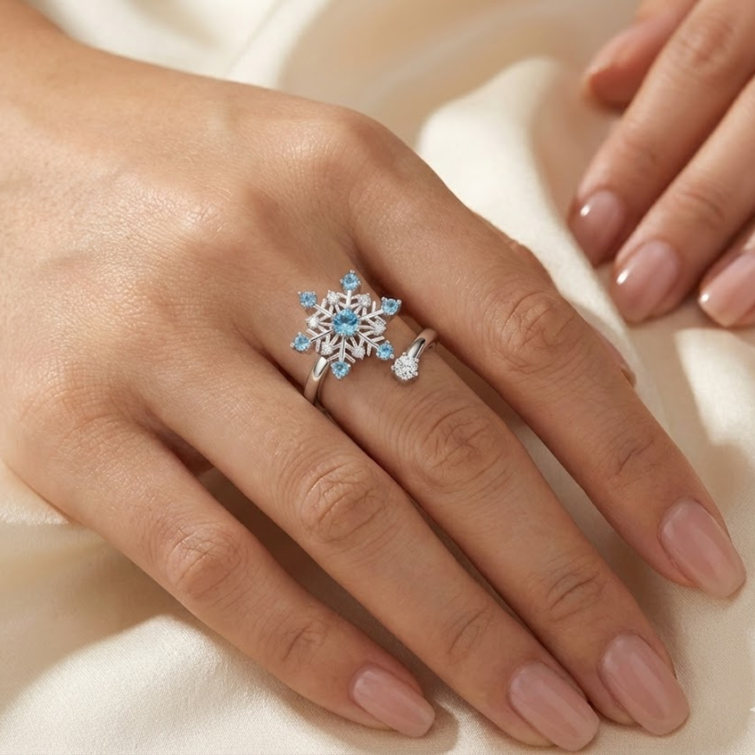 Silver Snowflake Ring Secondary image