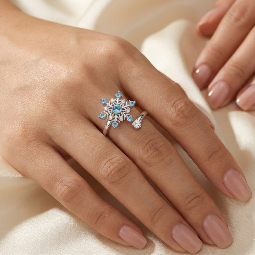 Silver Snowflake Ring