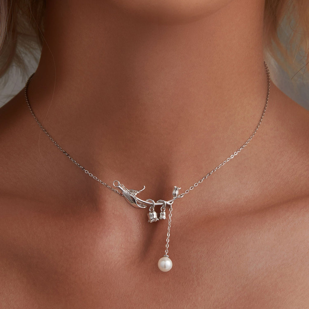 "Sylvory 925 Sterling Silver Bloom and Luster Necklace"