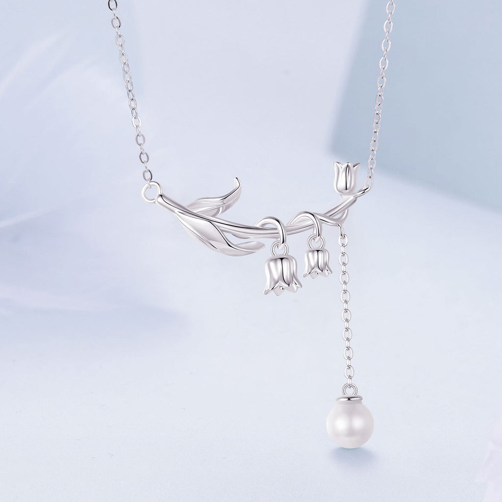 "Sylvory 925 Sterling Silver Bloom and Luster Necklace"