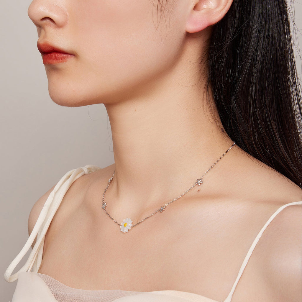 "Sylvory 925 Sterling Silver Flower Meadow Necklace"