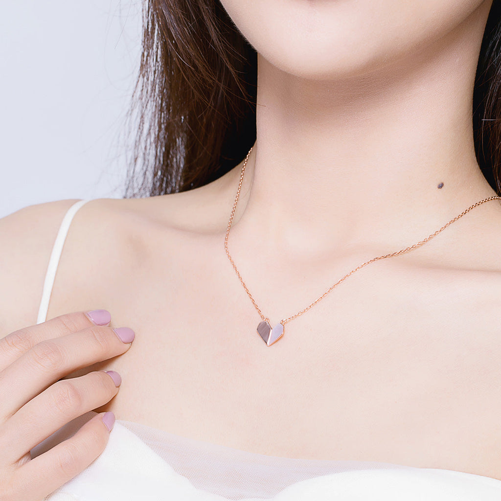 "Sylvory 925 Sterling Silver Heart's Delight Necklace"