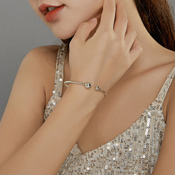 "Sylvory 925 Sterling Silver Hollowed Connections Charm Keeper Bangle"