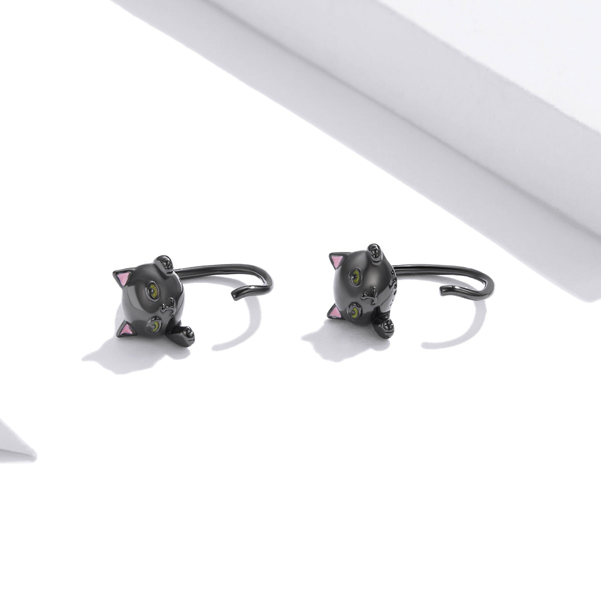 "Sylvory 925 Sterling Silver Purrfection Cat Studs"