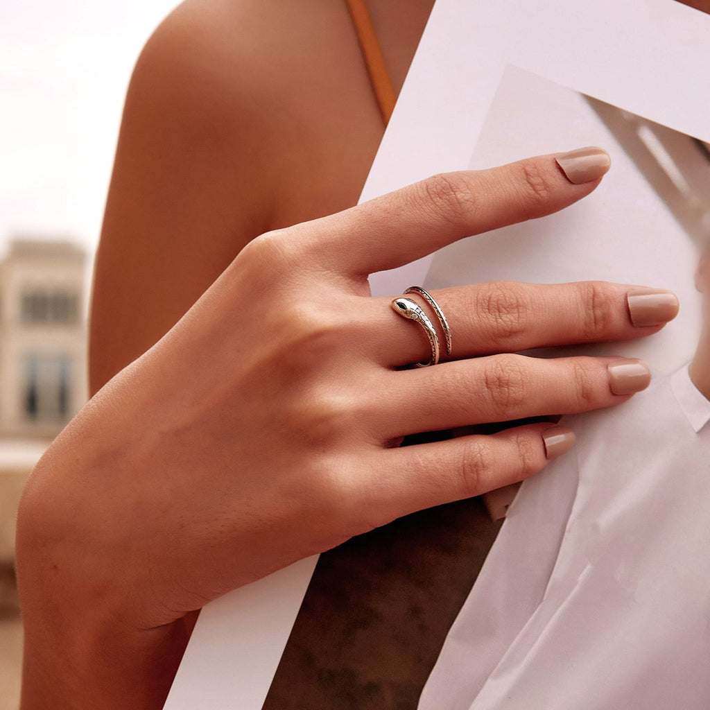 "Sylvory 925 Sterling Silver Slithering Elegance Ring"