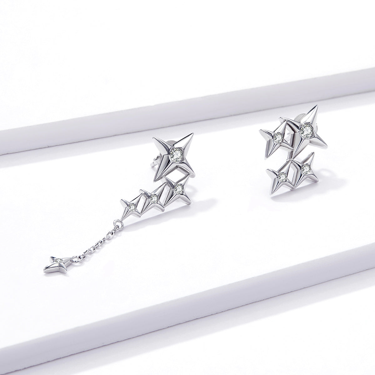 "Sylvory 925 Sterling Silver Starstruck Shimmer Asymmetric Earring"