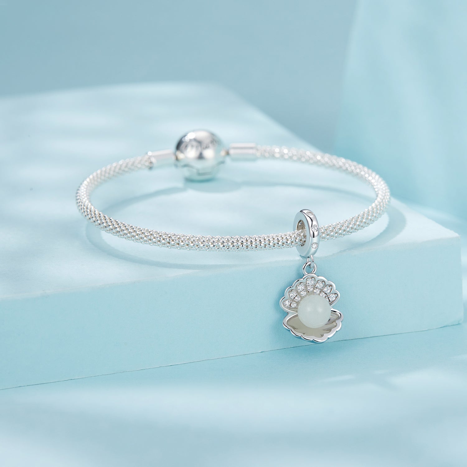 Silver Luminous Pearl Glow Charm