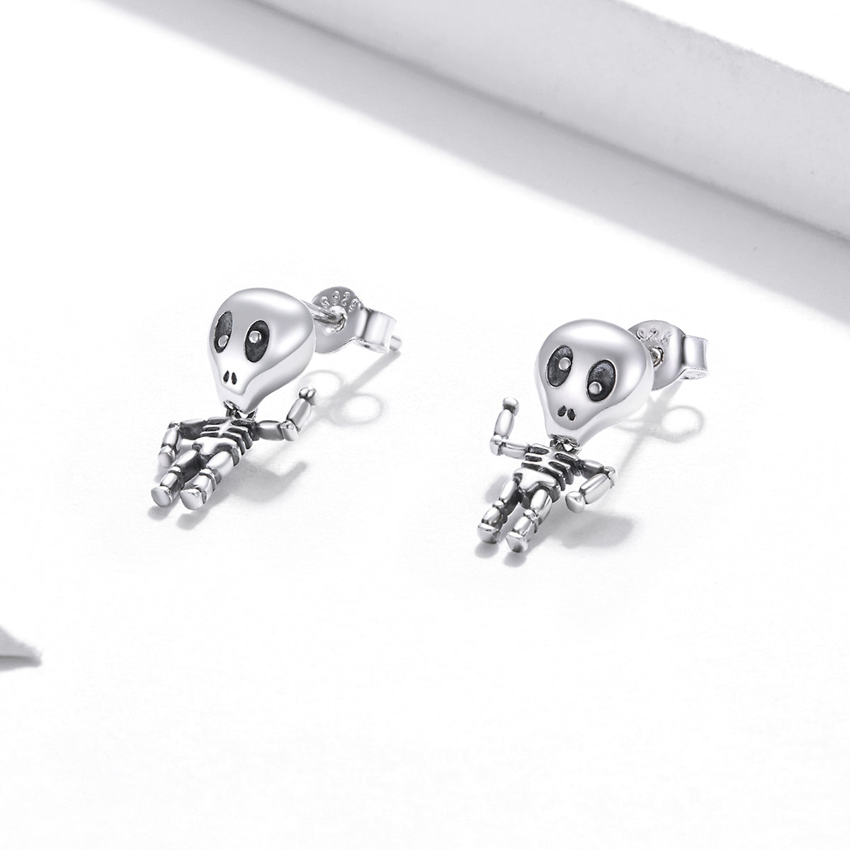 Sylvory 925 Sterling Silver Skeleswing Studs